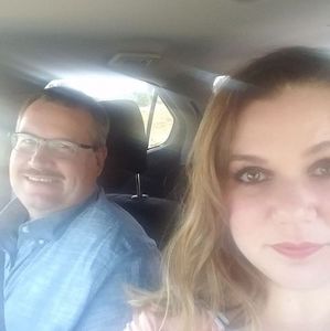 Meet your Posher, Dustin